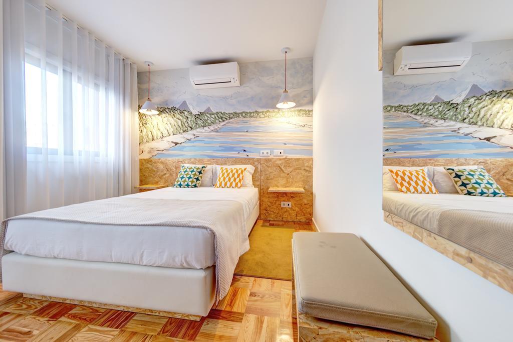Hotel Do Mercado أفيرو الغرفة الصورة